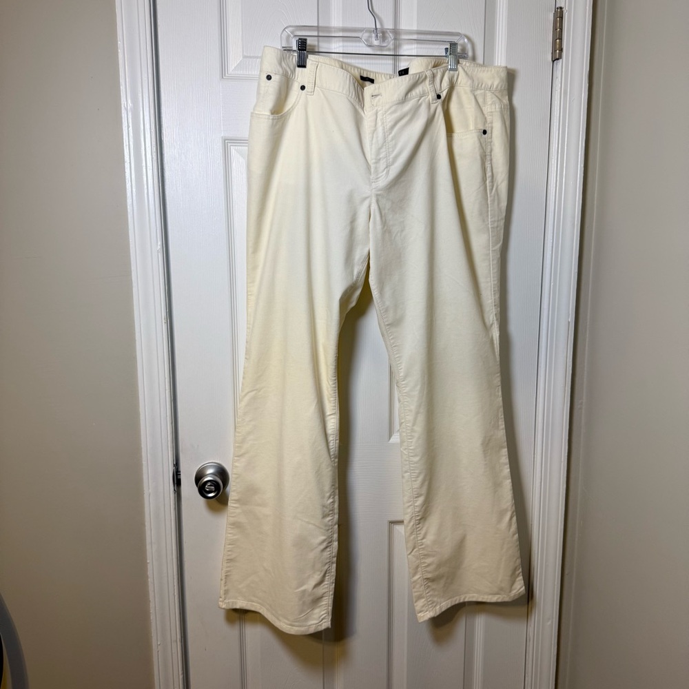 Talbots Women’s 22W Velveteen Straight Leg Pants Ivory NWT